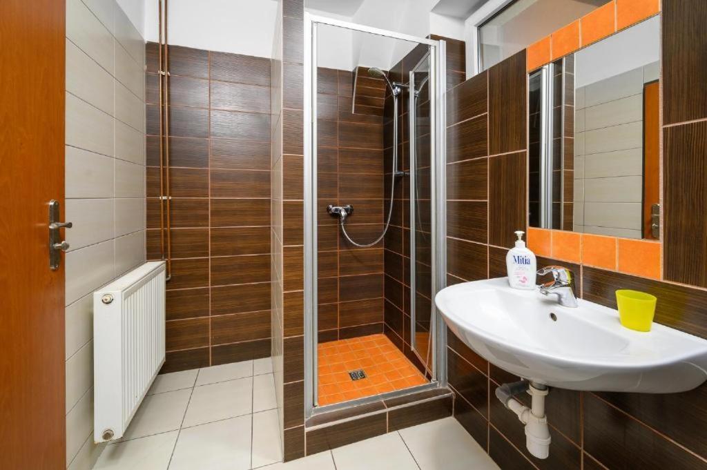 Inter Hostel Liberec Eksteriør billede